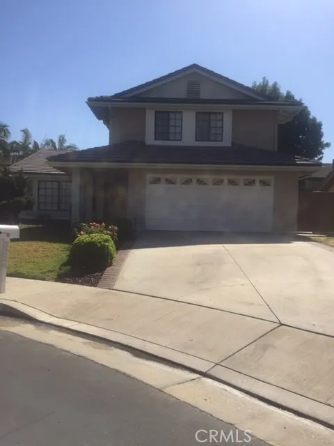 Fullerton, CA 92833