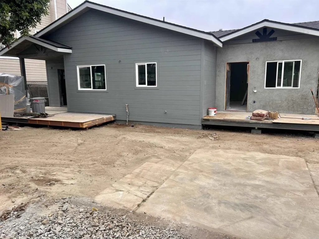 https://cdn.realtyfeed.com/cdn/127/306519927/d1eeffed29b9f546a42eba898083aabb.webp