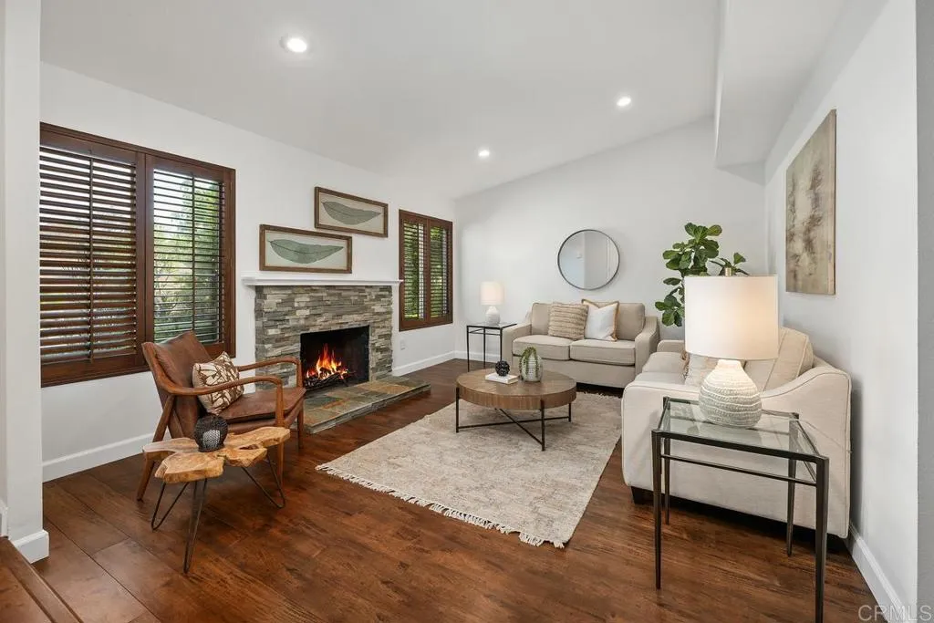 https://cdn.realtyfeed.com/cdn/127/306519930/694bd947c08558da4791c4eeef6611e7.webp