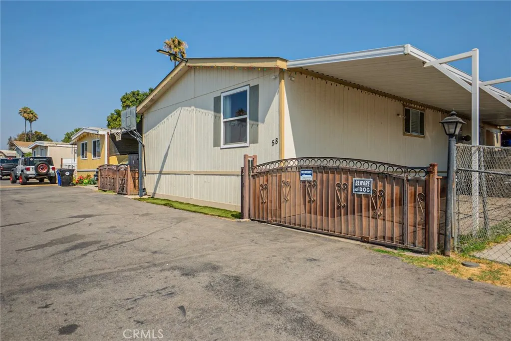 Bloomington, CA 92316
