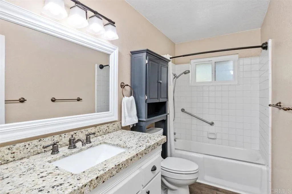 https://cdn.realtyfeed.com/cdn/127/306519991/c5d4a1c648865ca26cf379ef826e2b5b.webp