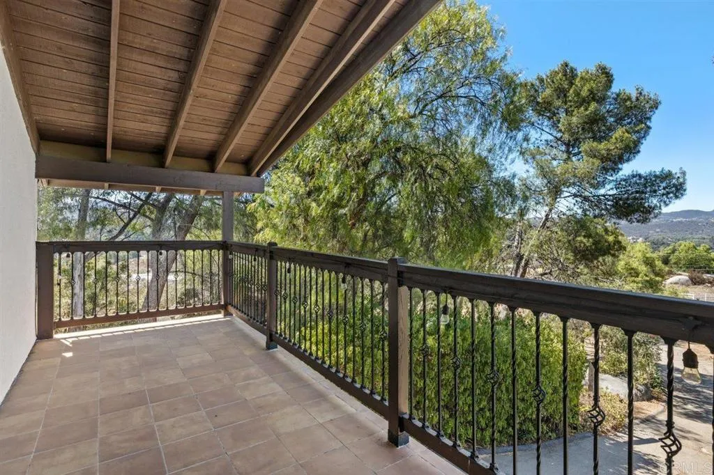 https://cdn.realtyfeed.com/cdn/127/306519991/e409ba520311b15fc4724bcf6a54273a.webp