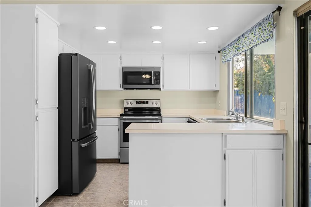 3 Stallion Court, Oroville, CA 95966 - Photo 5 of 30, Oroville, CA