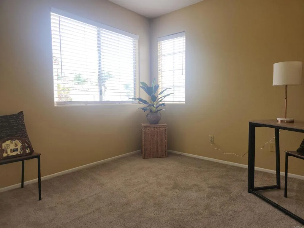 https://cdn.realtyfeed.com/cdn/127/306520013/a98f1d463f56abd69a33b4e521202915.webp