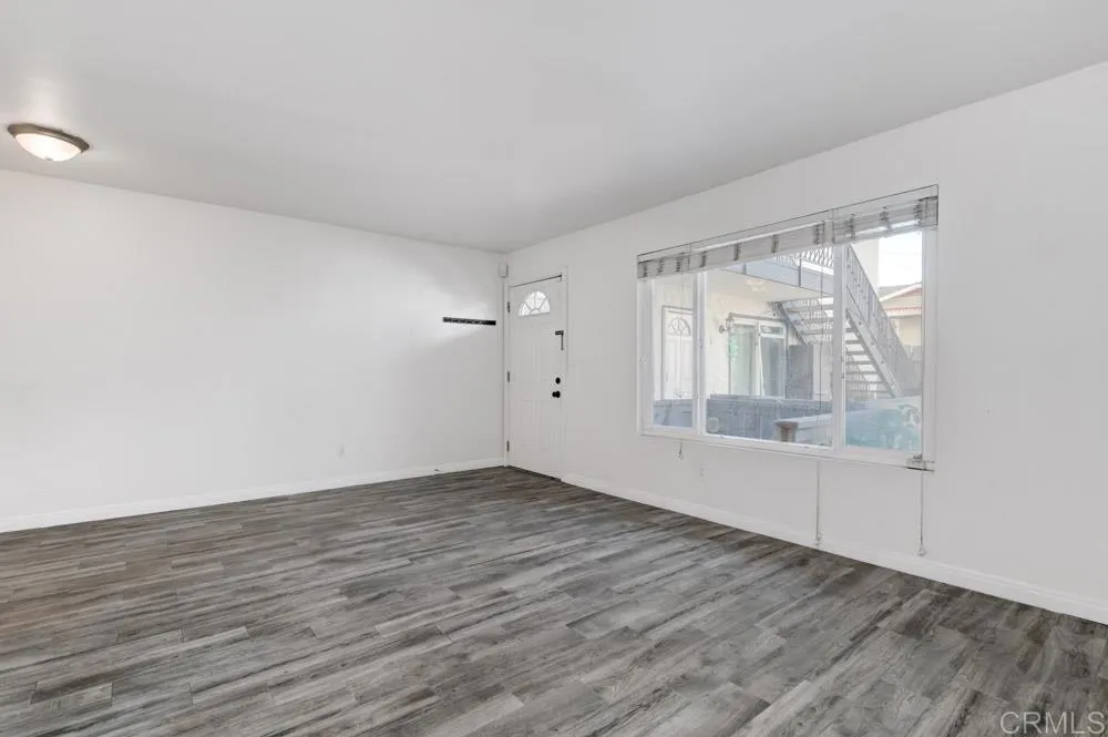 https://cdn.realtyfeed.com/cdn/127/306520083/94e7b7a054d7aa75c74f094eb0865b2e.webp