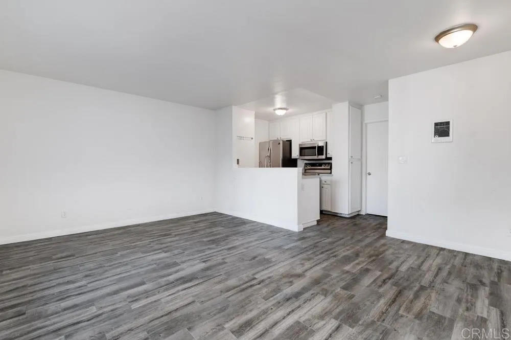 https://cdn.realtyfeed.com/cdn/127/306520083/b4ad1d045bea4ac52f8998494264c5bd.webp