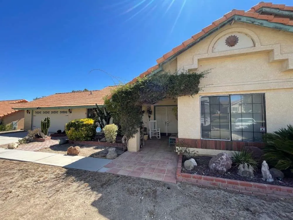 Palmdale, CA 93552