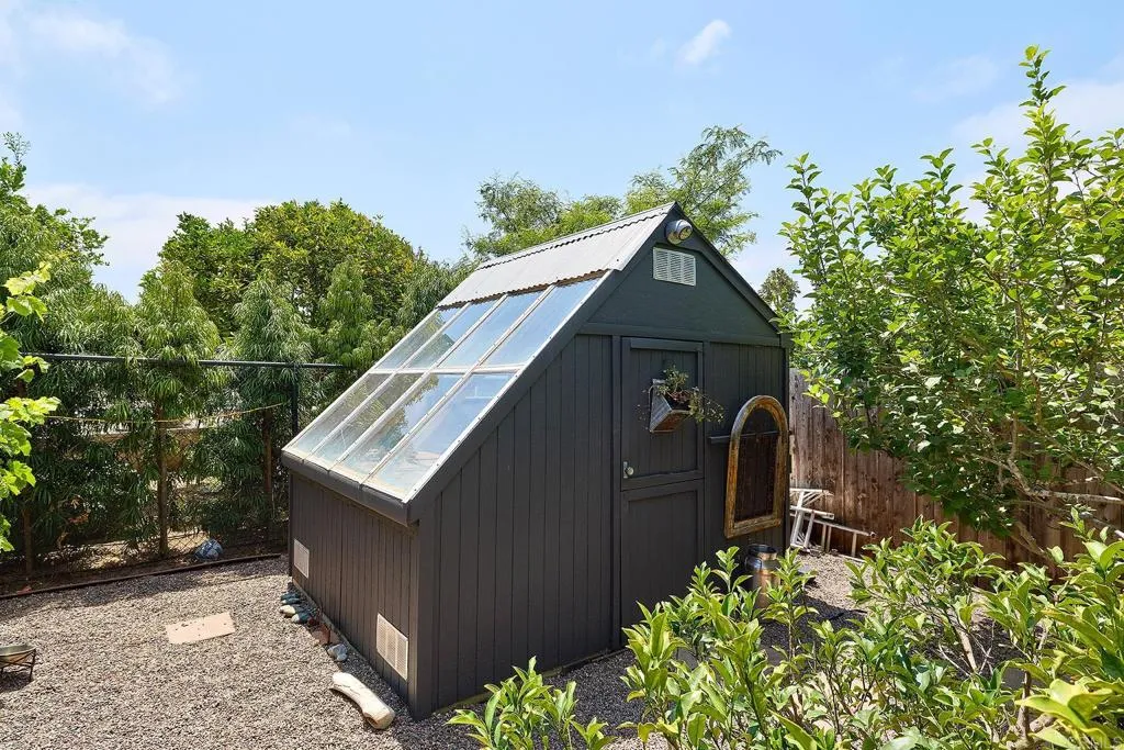 https://cdn.realtyfeed.com/cdn/127/306520115/44a443611b55572ba34d10dbc7f7fb98.webp