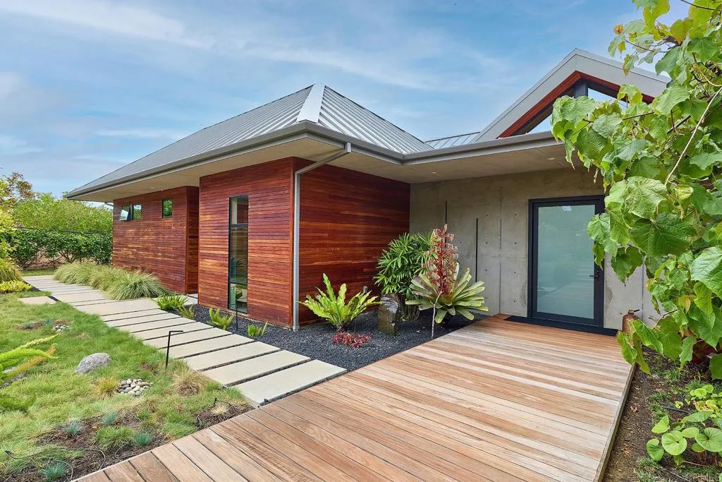 https://cdn.realtyfeed.com/cdn/127/306520115/52855f8151bf2ff13ab3f3f954a13e1e.webp