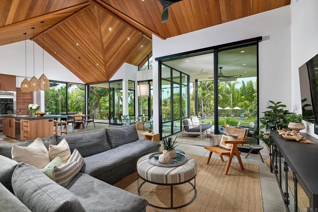 https://cdn.realtyfeed.com/cdn/127/306520115/7483559855767067a5994ecfd03c240b.webp