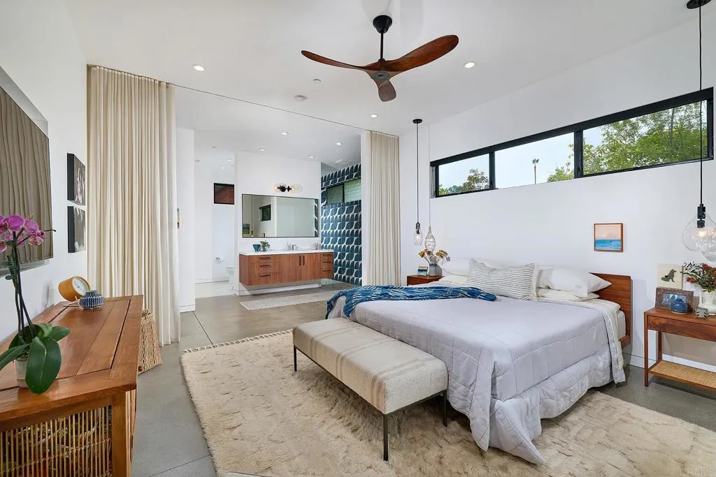https://cdn.realtyfeed.com/cdn/127/306520115/7bec55e30e1d7bc82875b3eaa6028914.webp