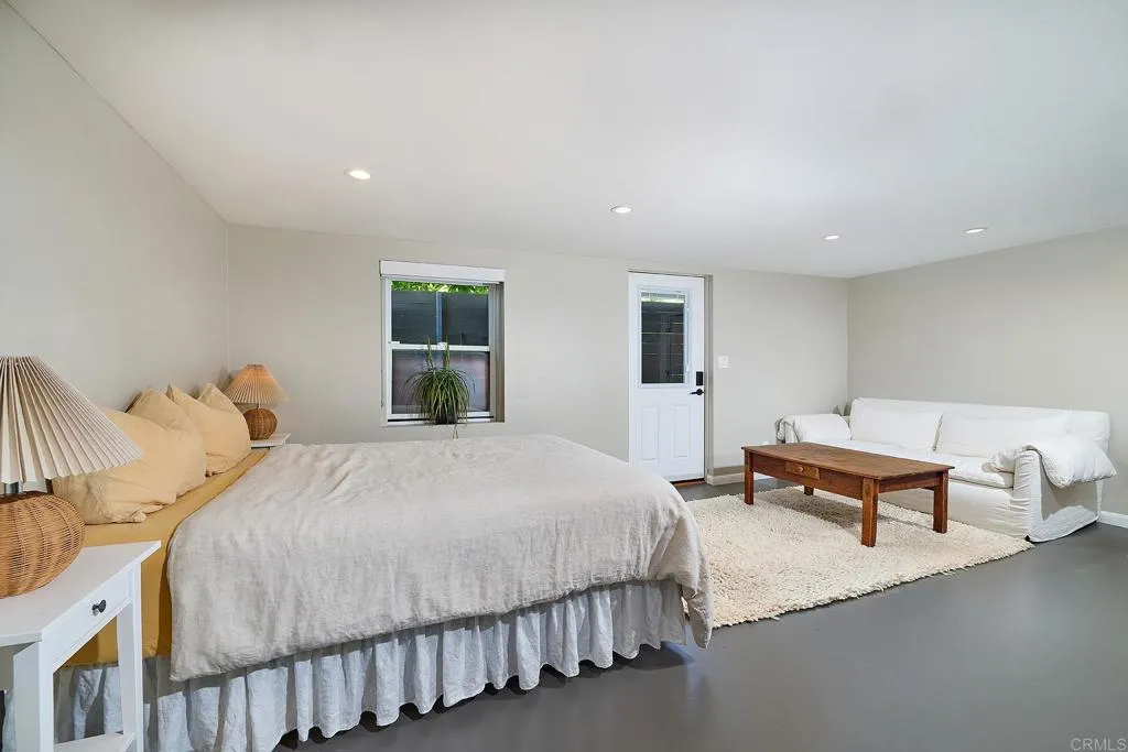 https://cdn.realtyfeed.com/cdn/127/306520115/c82b9815e5ab3d26224a8808b5be866a.webp