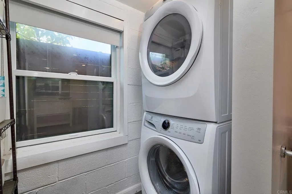 https://cdn.realtyfeed.com/cdn/127/306520115/f8d1d790371d5c8fa7a337c95cd05e3c.webp