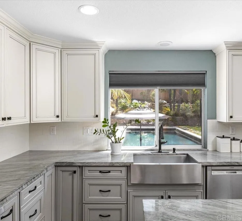 https://cdn.realtyfeed.com/cdn/127/306520190/33e2d0a75eb707f3c2a6754b08356787.webp