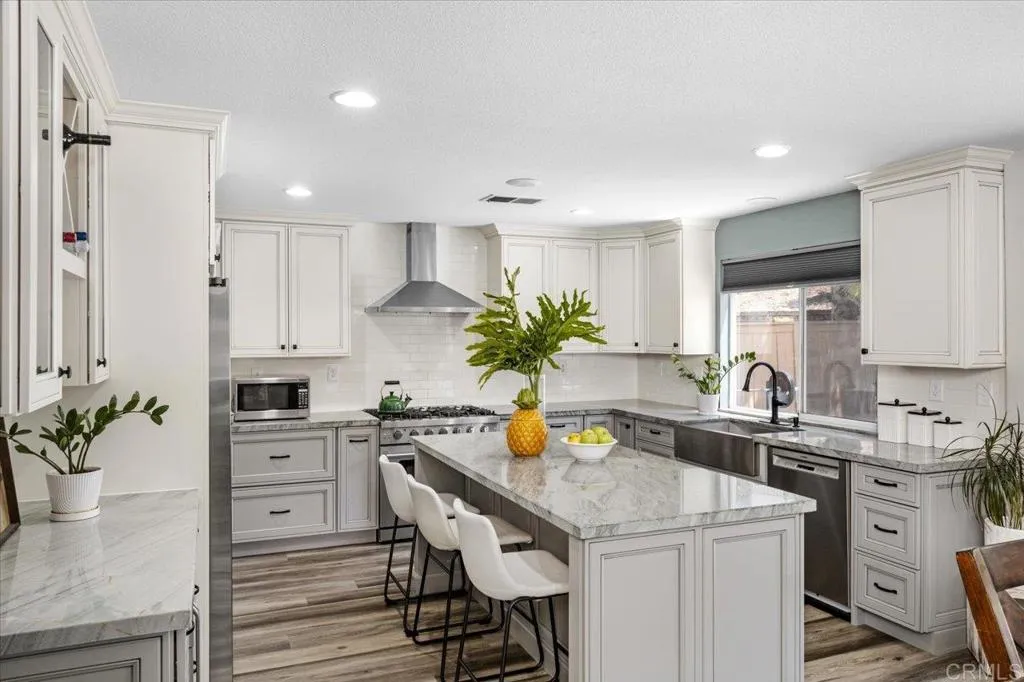 https://cdn.realtyfeed.com/cdn/127/306520190/39d406a191e428045e149cf4075eb507.webp