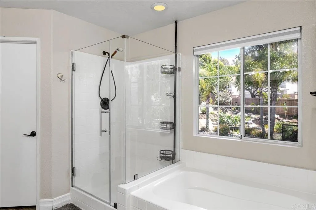https://cdn.realtyfeed.com/cdn/127/306520190/a6133e327b9522500f01fa83328f8507.webp