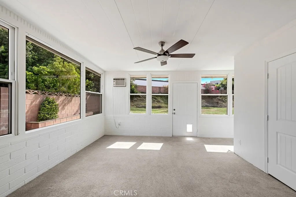 https://cdn.realtyfeed.com/cdn/127/306520202/1c4b29289adb7cb8da6e174962af0eb0.webp