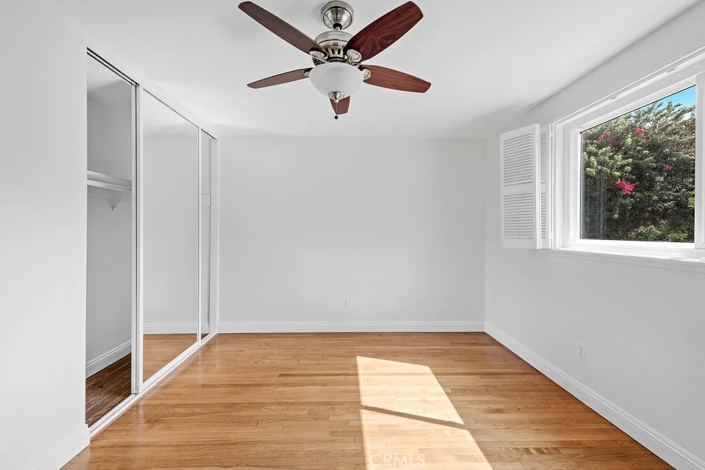 https://cdn.realtyfeed.com/cdn/127/306520202/4dc18714e0d7c8e5d6bf4e10a447a284.webp