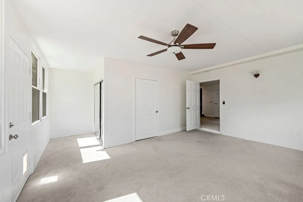 https://cdn.realtyfeed.com/cdn/127/306520202/c76b3d1555b19da7e65f1e6497e36950.webp