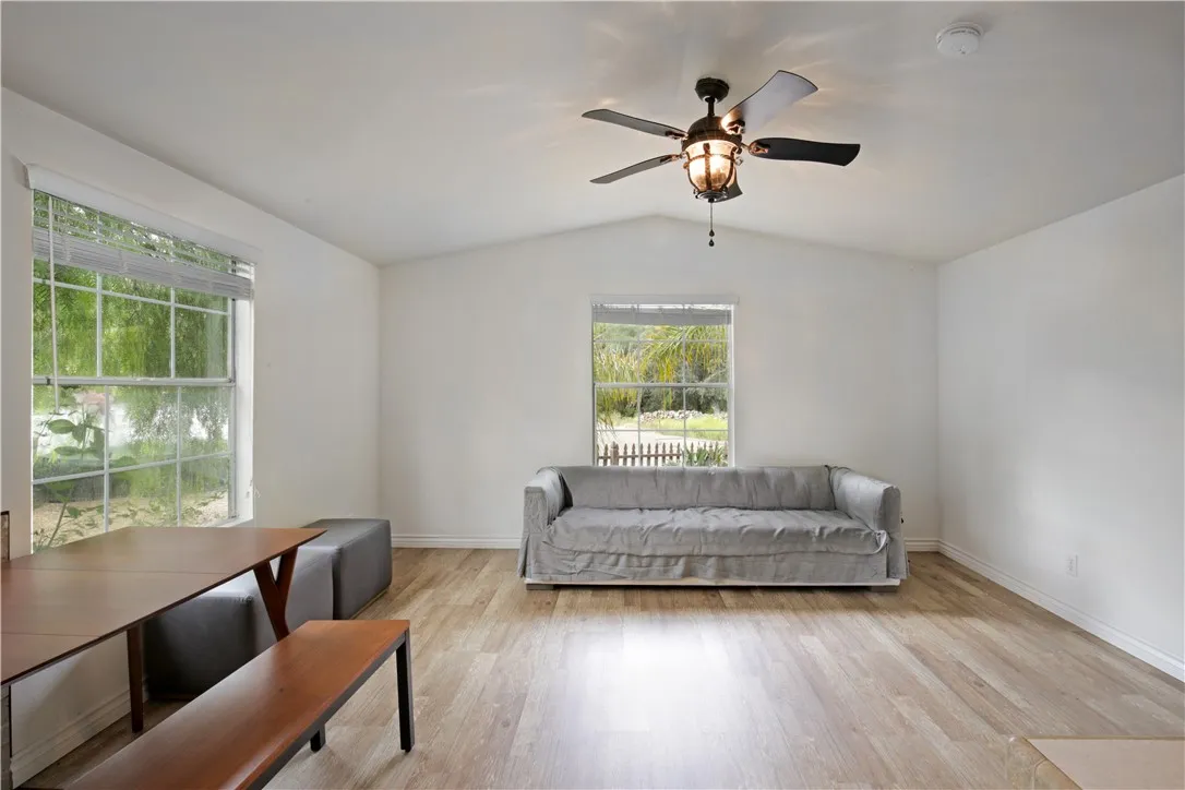 https://cdn.realtyfeed.com/cdn/127/306520218/1cbdc069996dd444a57f15ae7740c57d.webp