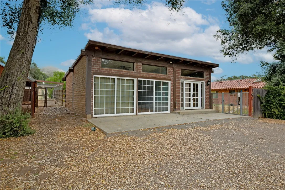 https://cdn.realtyfeed.com/cdn/127/306520218/b8955ce363cec0602a186ac6683ec46f.webp
