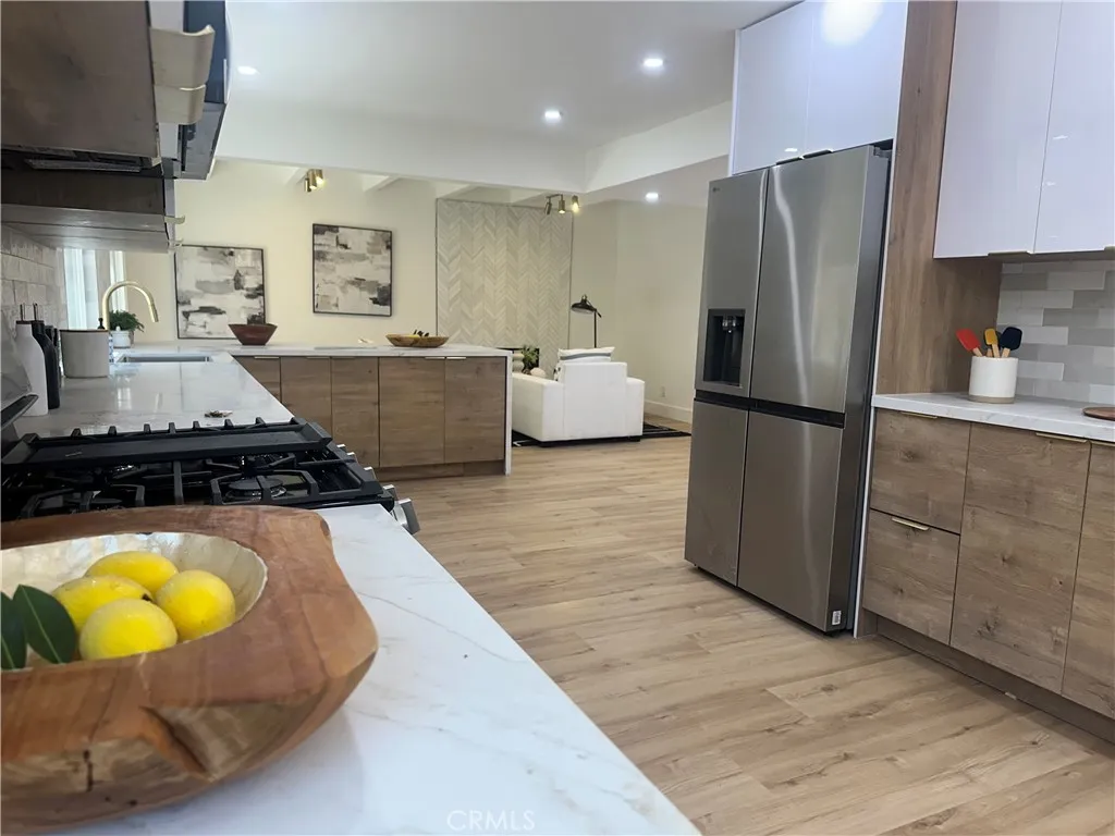 https://cdn.realtyfeed.com/cdn/127/306520235/025e9d33349d6ca4646d0f9dbeee117b.webp