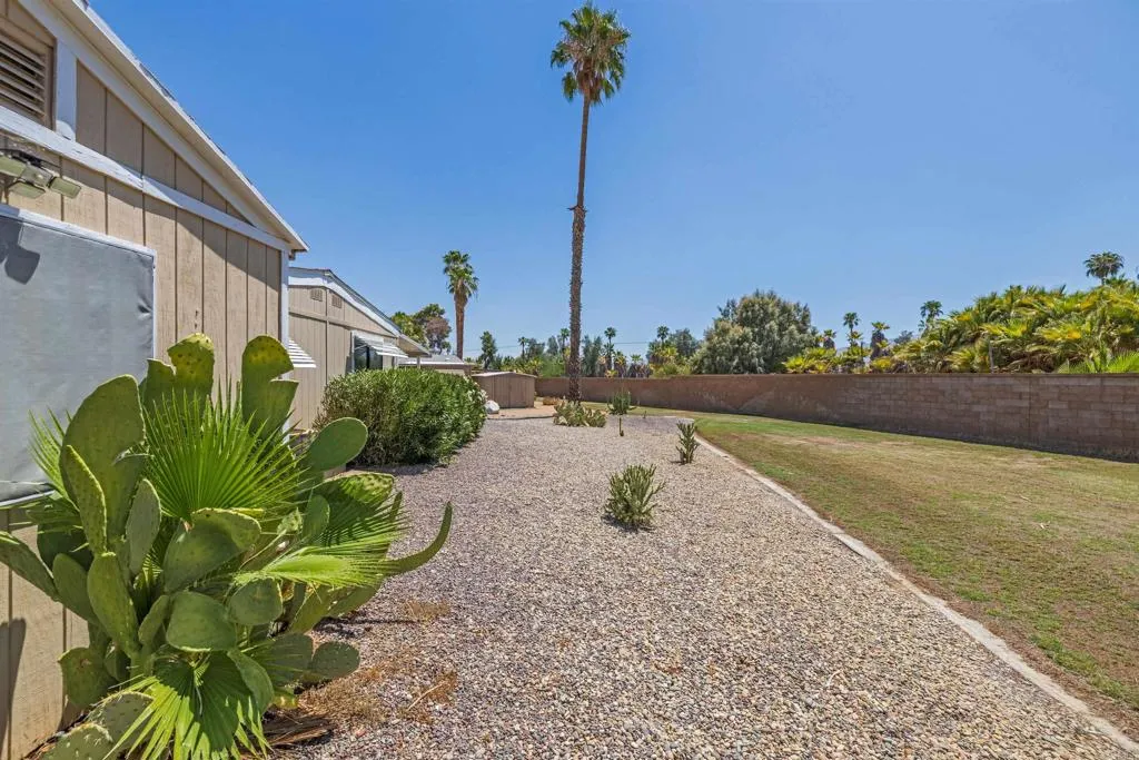 https://cdn.realtyfeed.com/cdn/127/306520257/95a7b5a8ba2b6e2b0bed6c1ebdf23631.webp