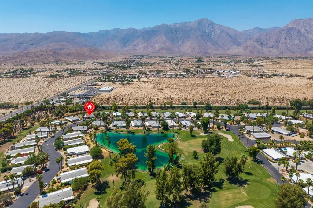 https://cdn.realtyfeed.com/cdn/127/306520257/c1dfae05211fa52e14cd79d89c899852.webp