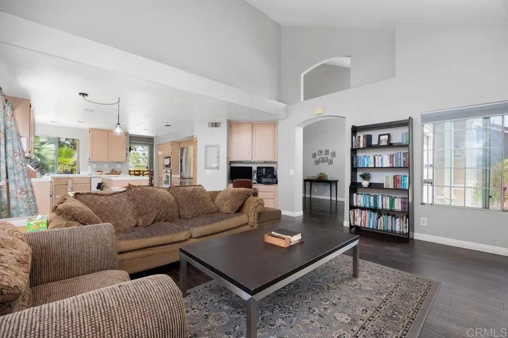 https://cdn.realtyfeed.com/cdn/127/306520269/772b4b533f25119e591f43e33ceeb6cb.webp