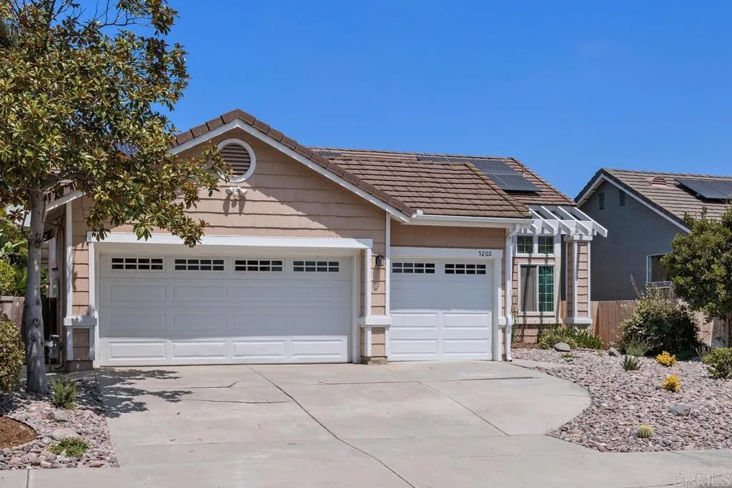 https://cdn.realtyfeed.com/cdn/127/306520269/9e74393c27a7db40a5b1266a0801418d.webp