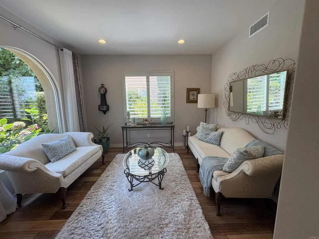 https://cdn.realtyfeed.com/cdn/127/306520313/f486be5aeca0d1368590f2563409d072.webp
