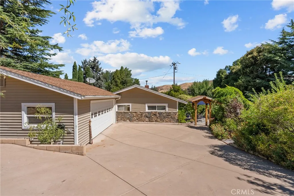 14329 Date Tree Street, Lake Hughes, CA 93532 - Photo 4 of 51, Lake Hughes, CA