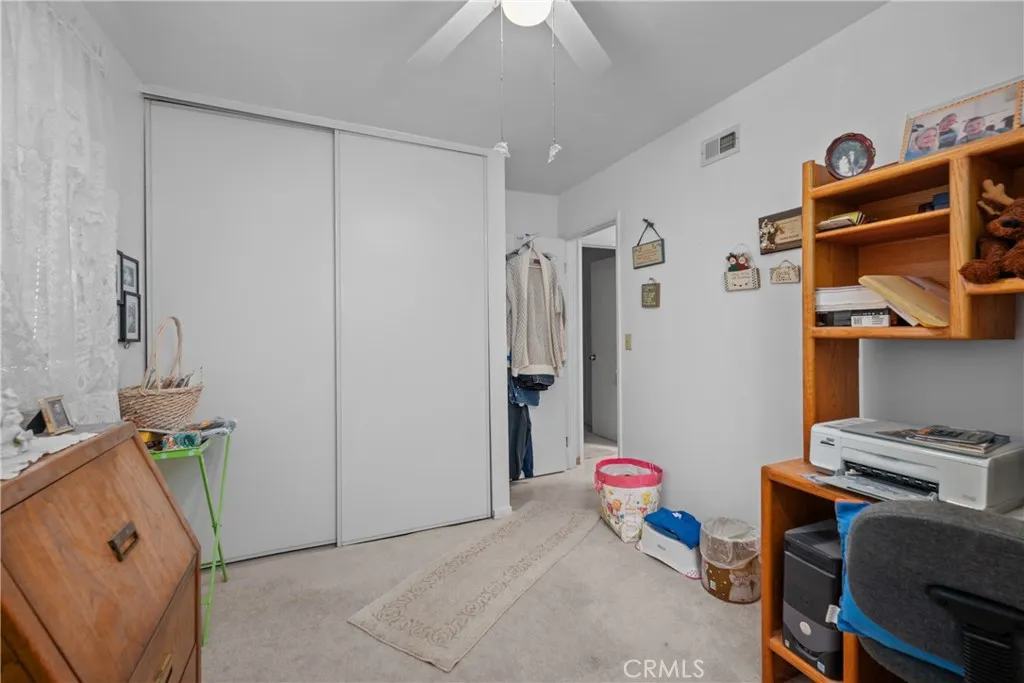 https://cdn.realtyfeed.com/cdn/127/306520338/8cbcce1adcf615c5b32a8a011f853a78.webp