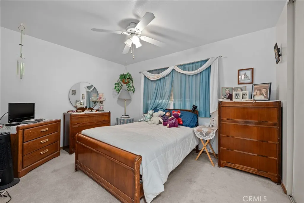 https://cdn.realtyfeed.com/cdn/127/306520338/e6dbe407a92673024fa2fc528df0b0ad.webp