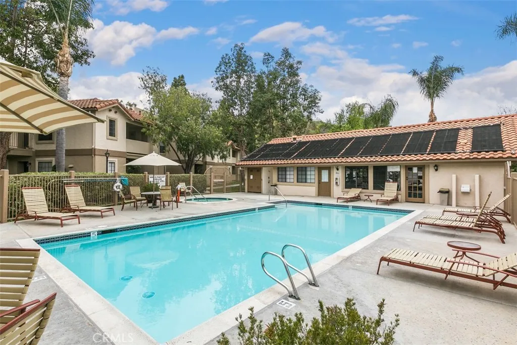 https://cdn.realtyfeed.com/cdn/127/306520339/45dd83b79dc54fac67d8124fb13d62a8.webp