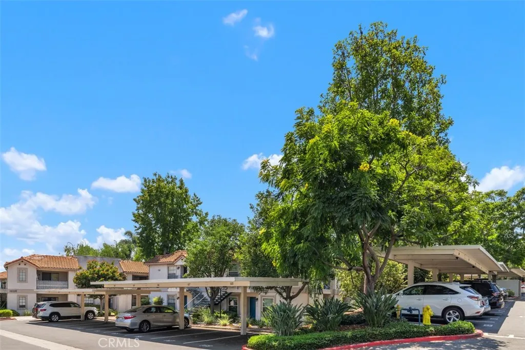 https://cdn.realtyfeed.com/cdn/127/306520339/79f56f5b5519df48067408df5c52dabf.webp