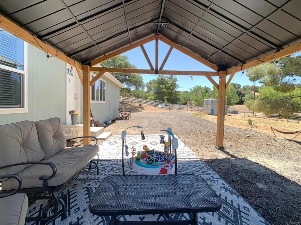 https://cdn.realtyfeed.com/cdn/127/306520357/5bf27595e6a450a9fe4e8e64871a0ae4.webp