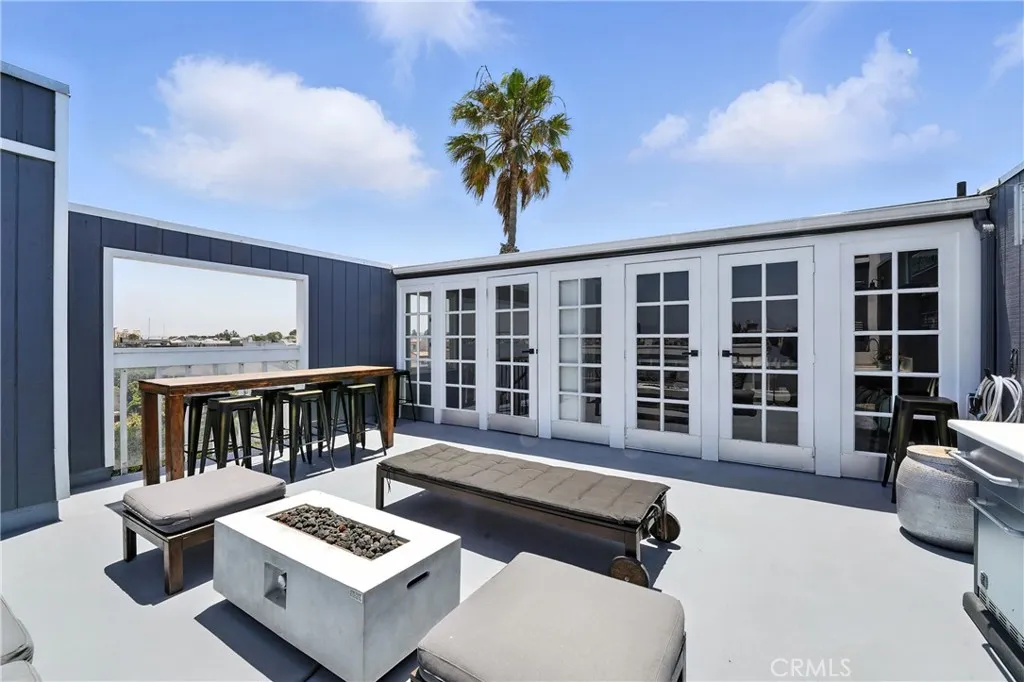 Marina Del Rey, CA 90292