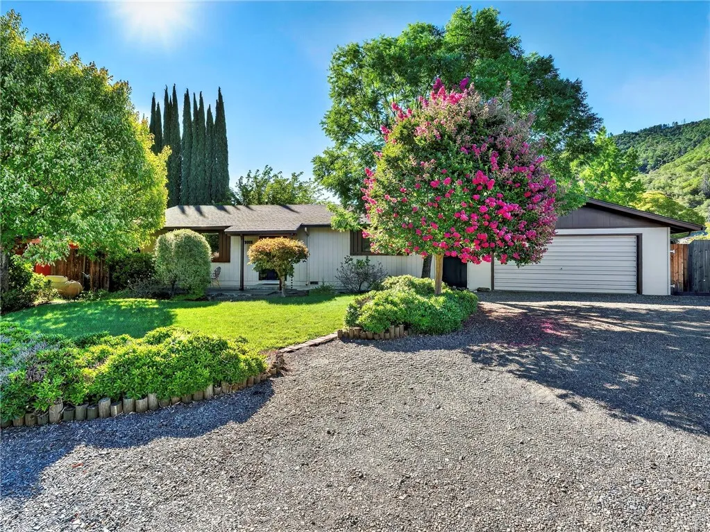 9918 Old Orchard Lane, Upper Lake, CA 95485