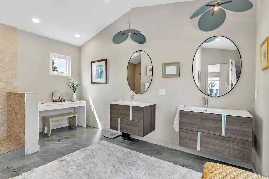 https://cdn.realtyfeed.com/cdn/127/306520423/079cf52979e568797a9e57a61992e826.webp