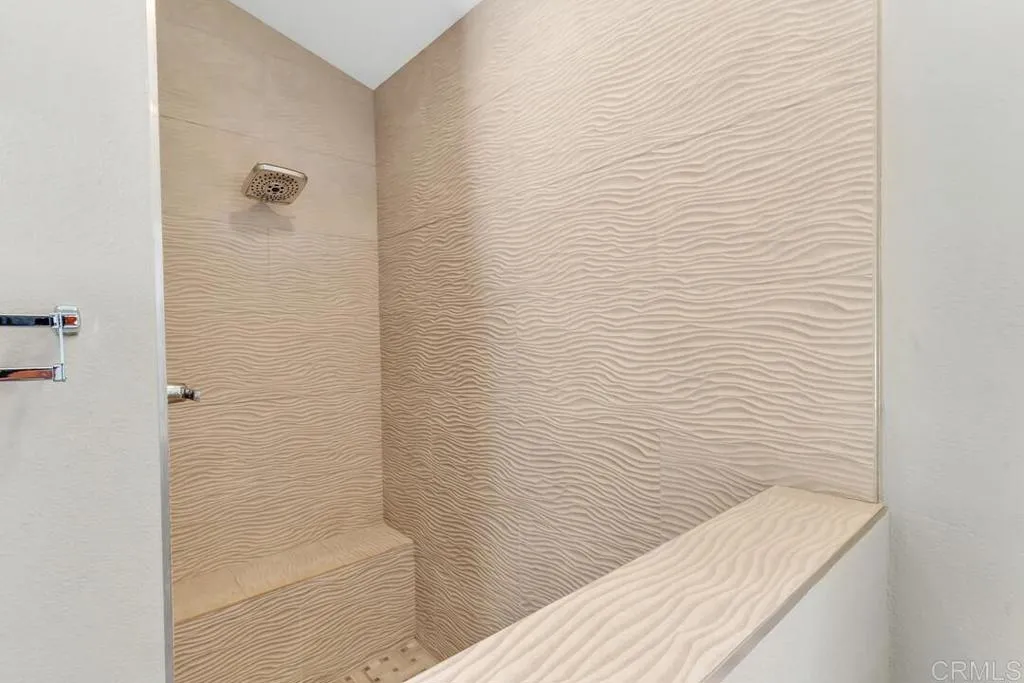 https://cdn.realtyfeed.com/cdn/127/306520423/5ab043c5afa77ba5a4501d897ecf466e.webp