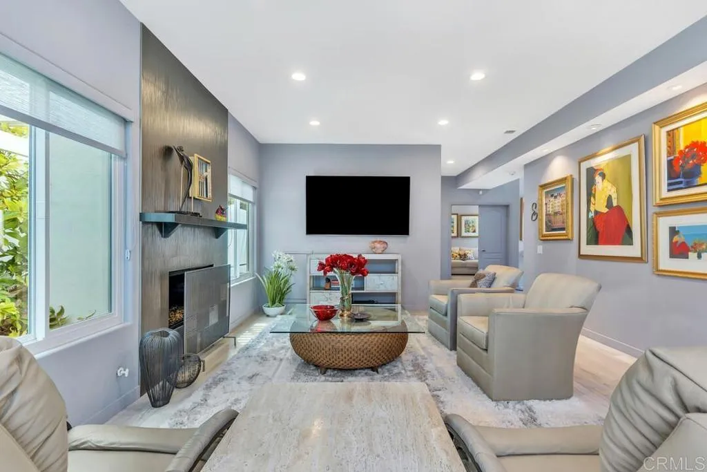 https://cdn.realtyfeed.com/cdn/127/306520423/6e95899b759021241178ee5e3ed3a23e.webp