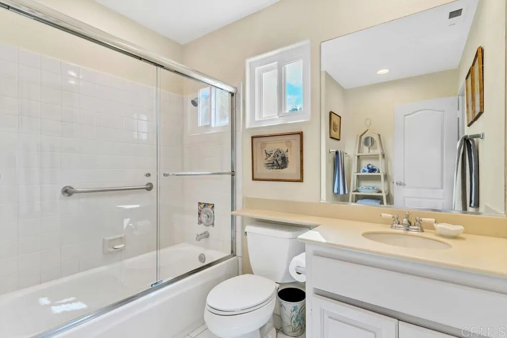 https://cdn.realtyfeed.com/cdn/127/306520423/8a53d7ea27884621daab295905479ce9.webp