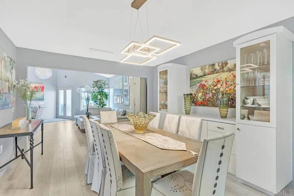https://cdn.realtyfeed.com/cdn/127/306520423/9de1d80d94d1adf01595c61dac1e2d0a.webp