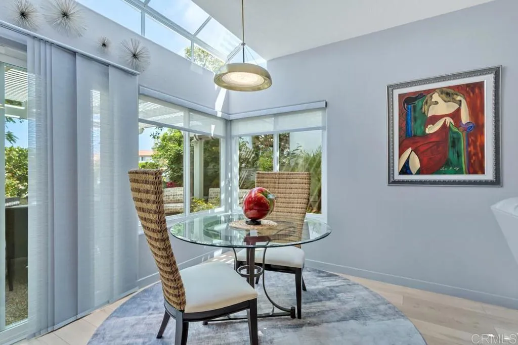 https://cdn.realtyfeed.com/cdn/127/306520423/dc5a10e24caca3c4e1ecd615bc4446b5.webp