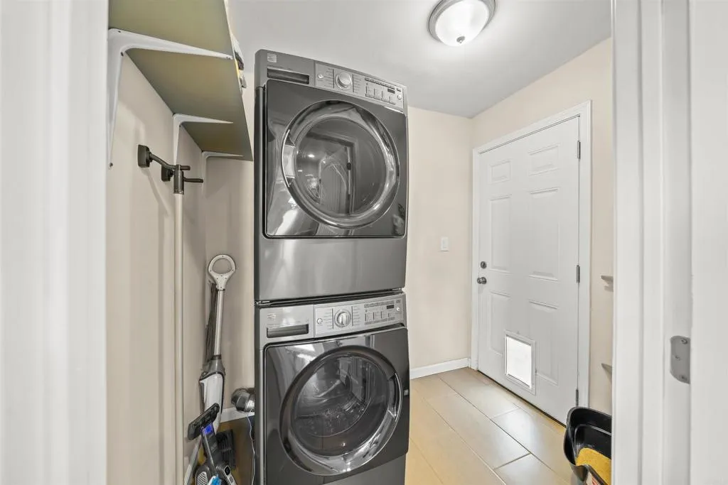 https://cdn.realtyfeed.com/cdn/127/306520450/91fac716f6af7755ae19ba1a72f9900e.webp