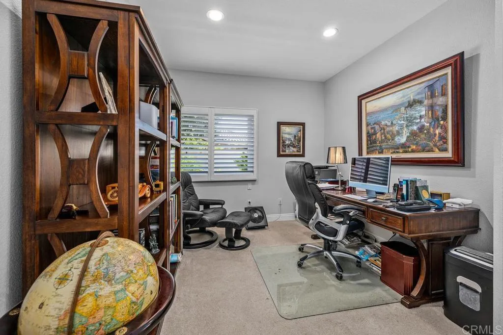 https://cdn.realtyfeed.com/cdn/127/306520456/083d5ff2140aaa267744a10fc2131712.webp
