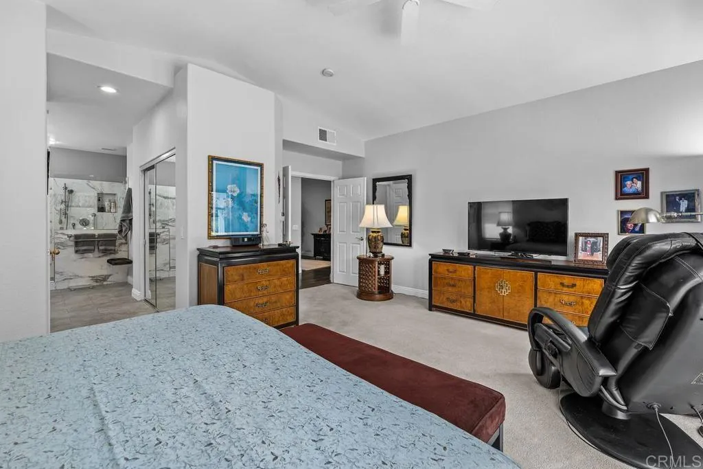 https://cdn.realtyfeed.com/cdn/127/306520456/50cf41a10dc684b546d9ad367aa0536a.webp