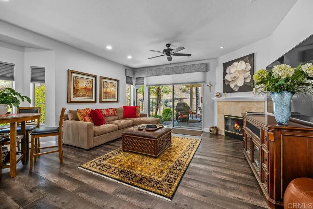 https://cdn.realtyfeed.com/cdn/127/306520456/9155769ab7b9c7eb2b4a9fed2a038c26.webp