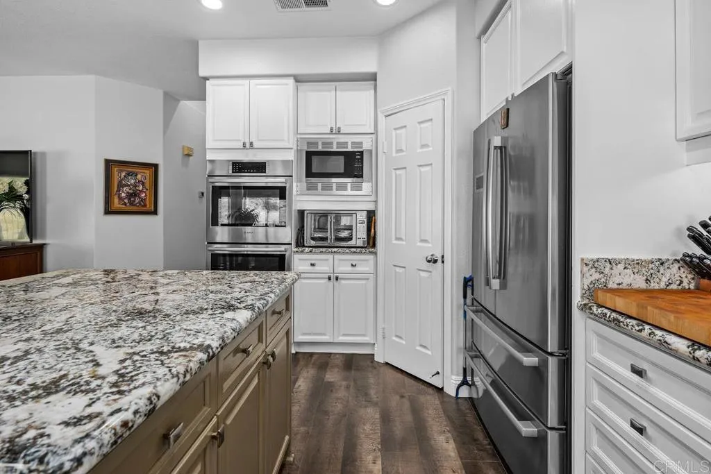 https://cdn.realtyfeed.com/cdn/127/306520456/cb7299aa42530f738825e43cdac33fca.webp